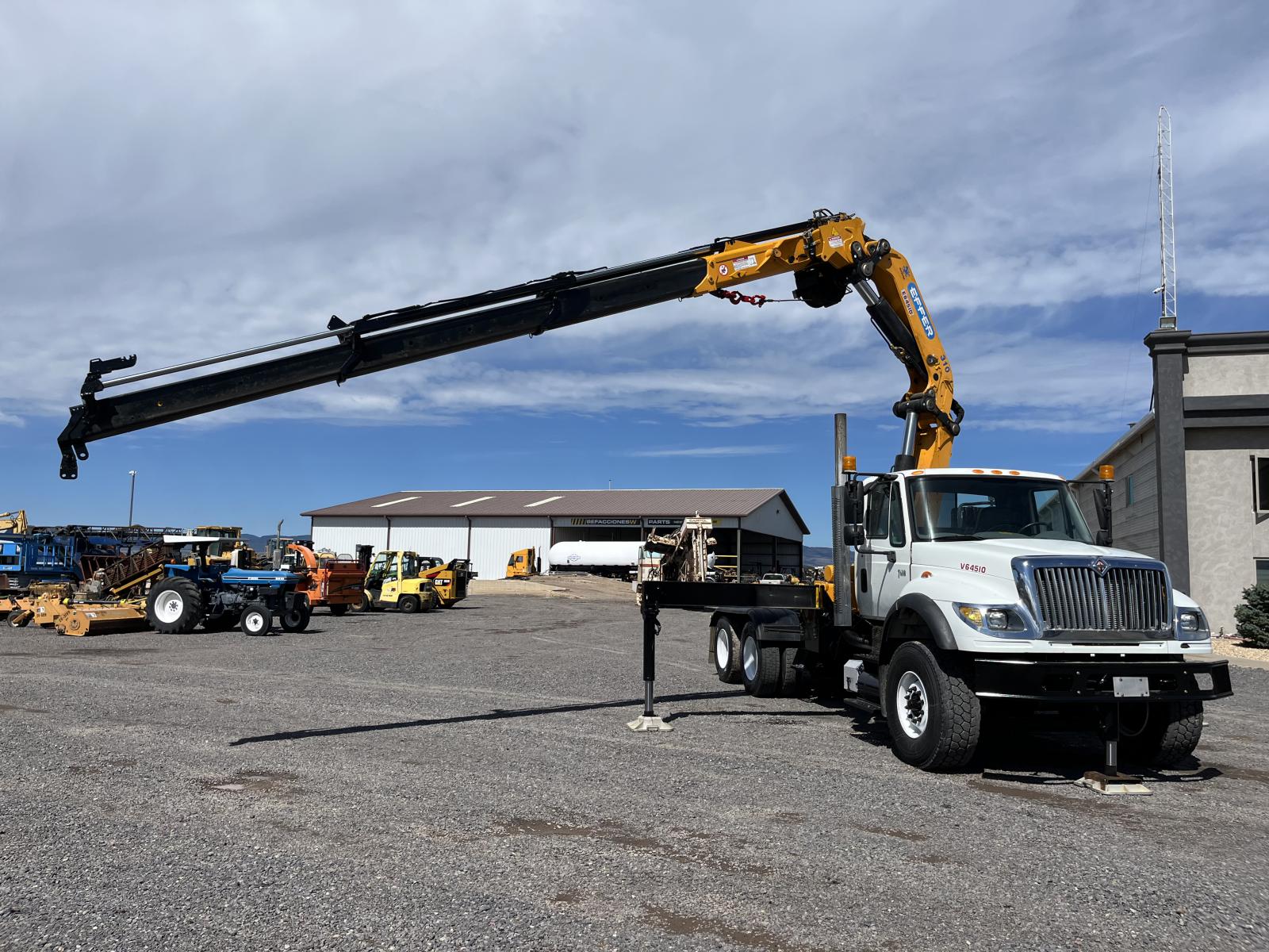 ./imagenes/INVOICE/2019/18168/CAMION CON EFFER 10.113S  (5).JPG